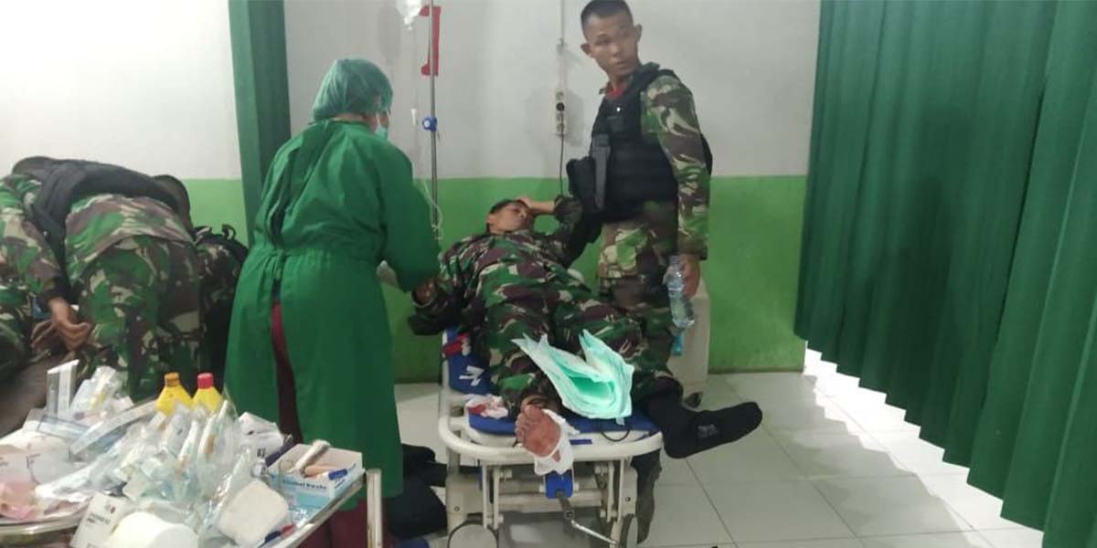 12-anggota-tni-diserang-otk-4-terluka